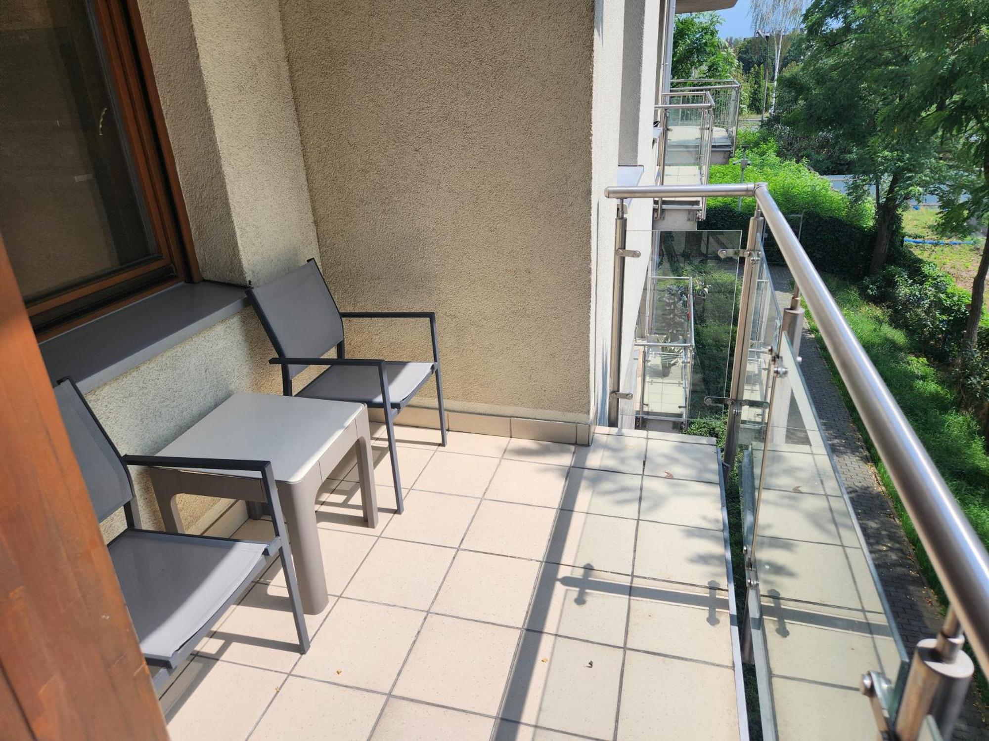 Karkonoska Z Garazem Apartment