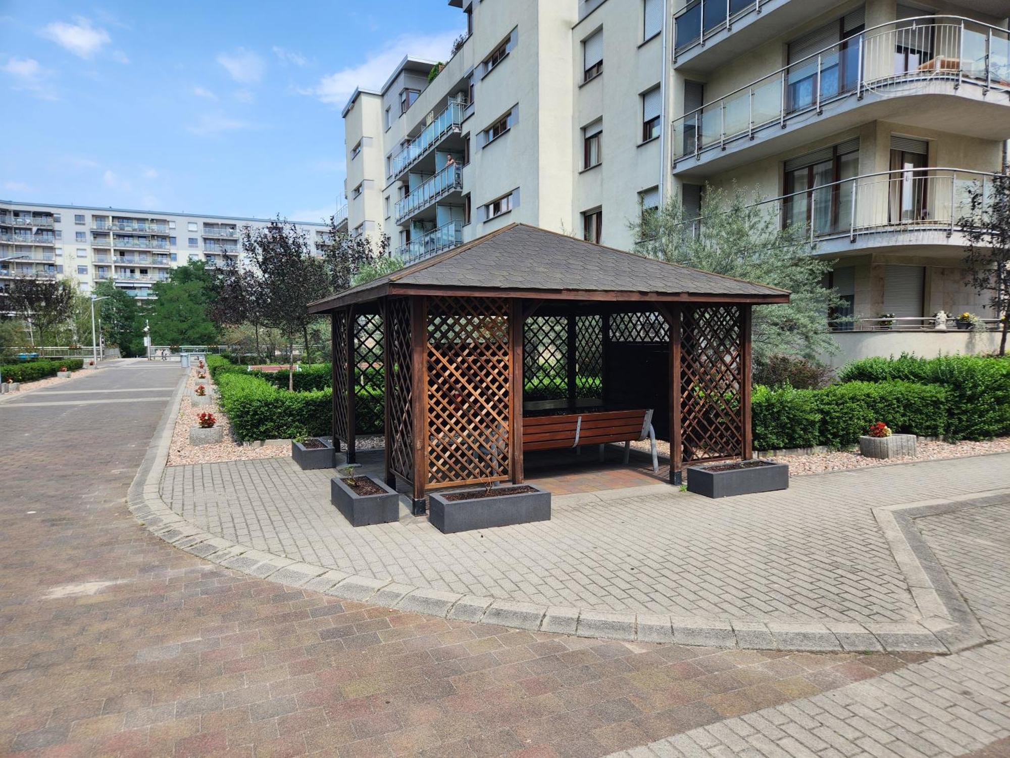 Karkonoska Z Garazem Apartamento *